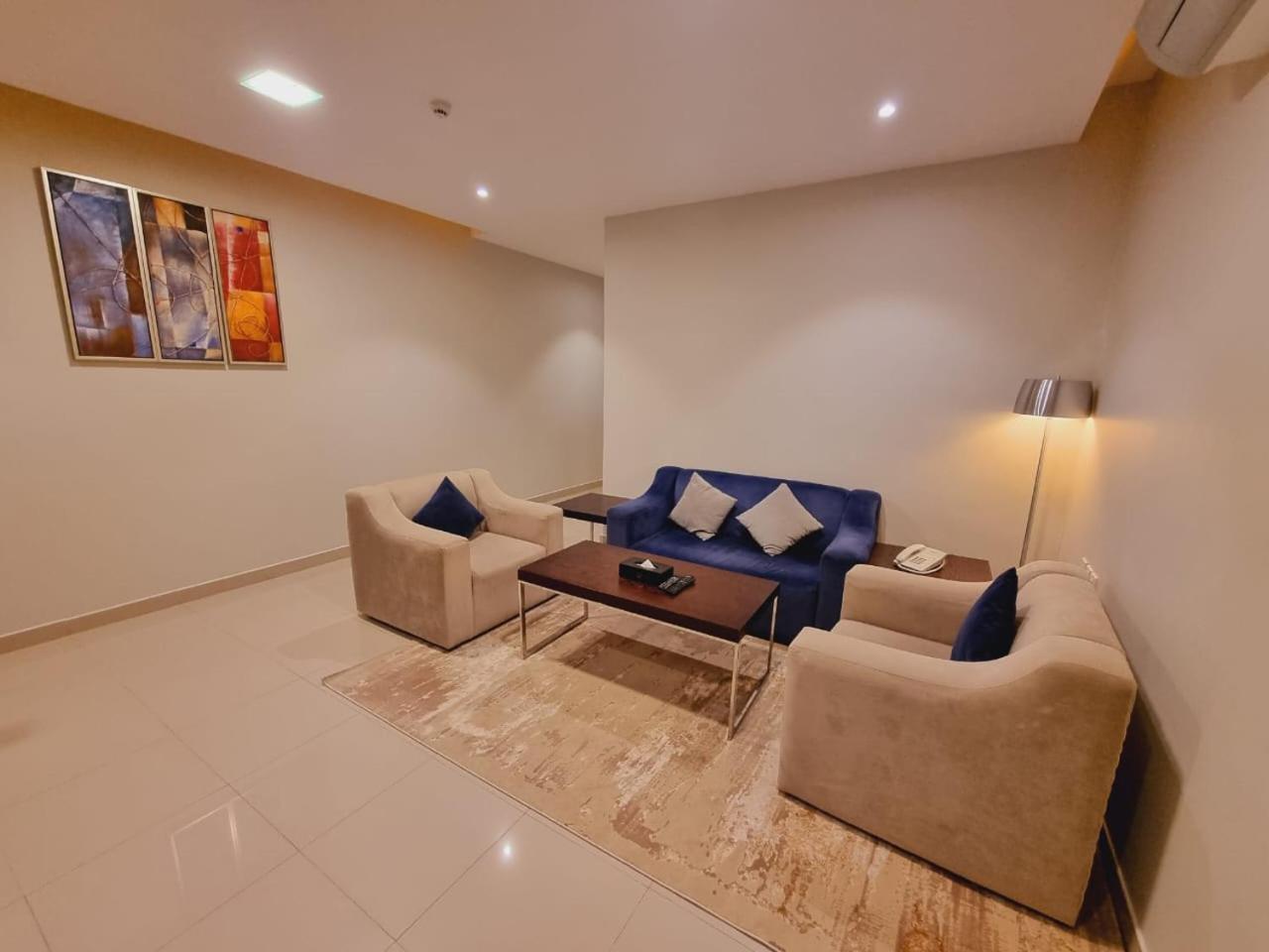 Raoum Inn Sakaka Luaran gambar