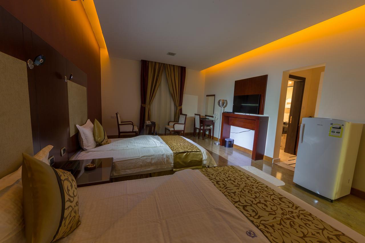 Raoum Inn Sakaka Luaran gambar